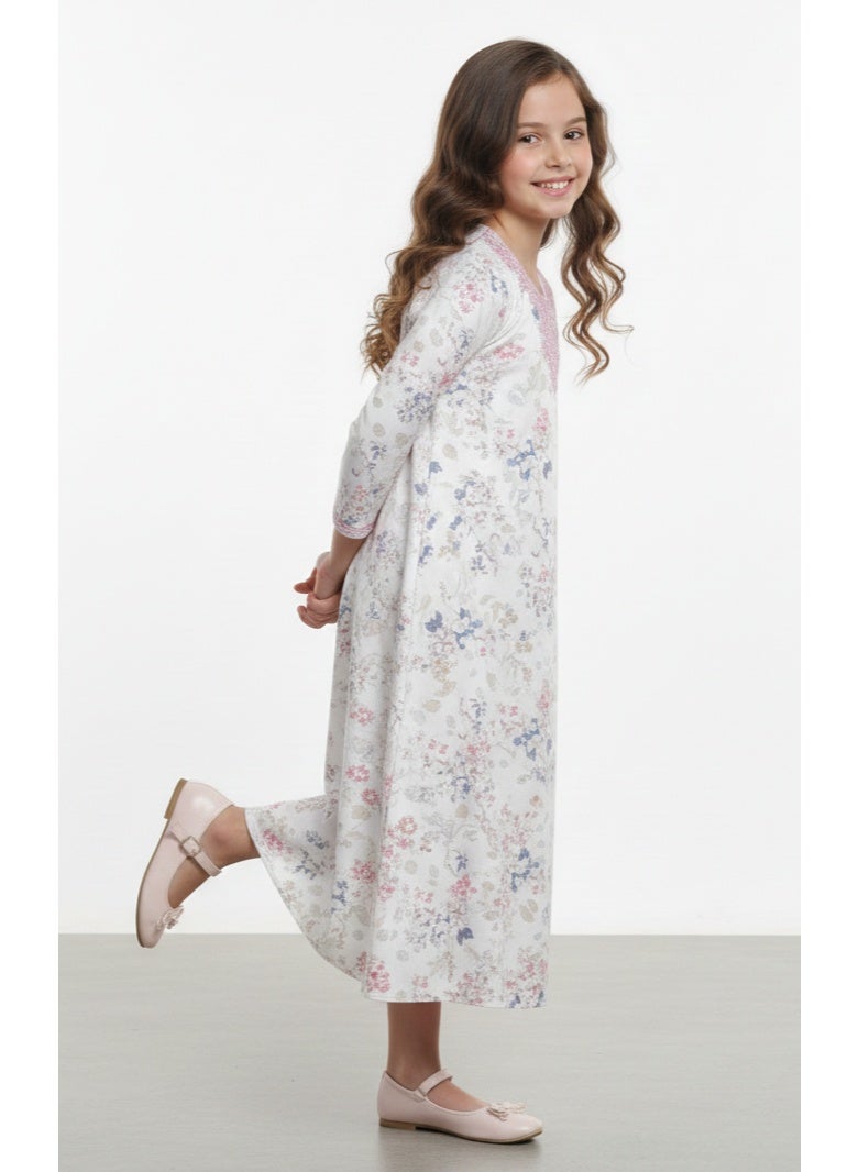 هانا آند سارا جلابية بناتي فيسكوز مطبوعة رقمياً بتصميم زهري مريح للمناسبات - Image 4